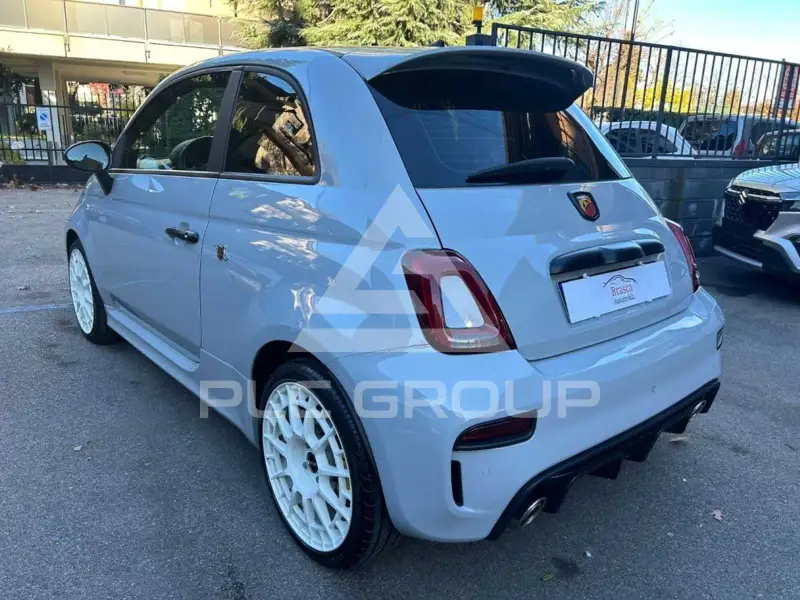 2022 Abarth 595