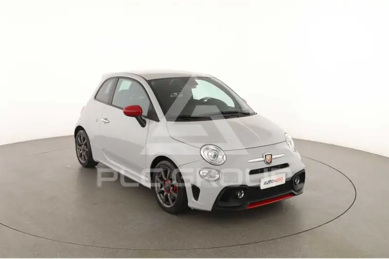 2022 Abarth 595