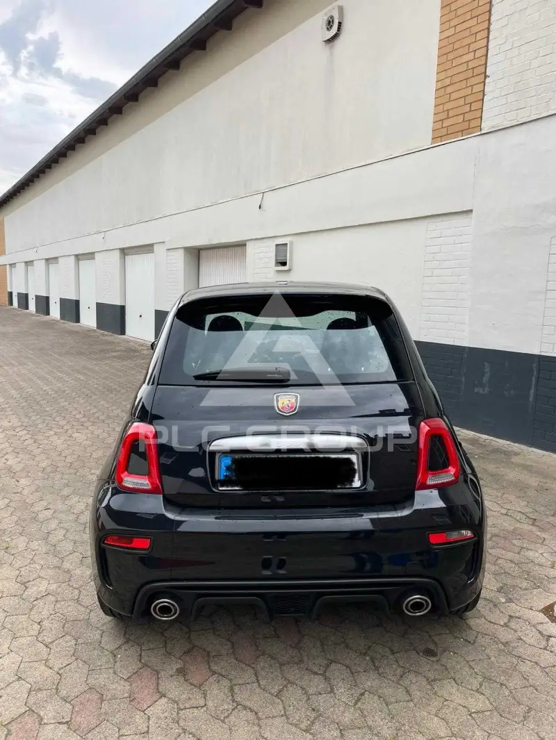 2022 Abarth 595