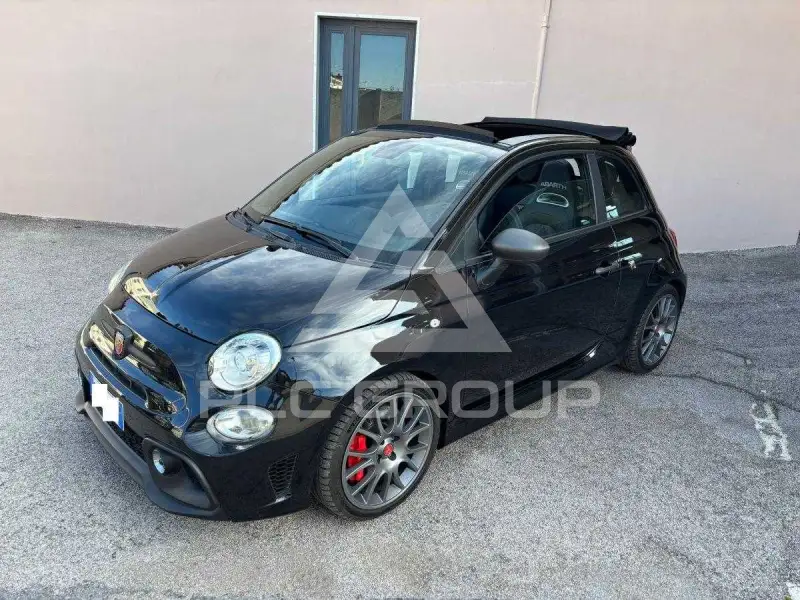 2022 Abarth 695C
