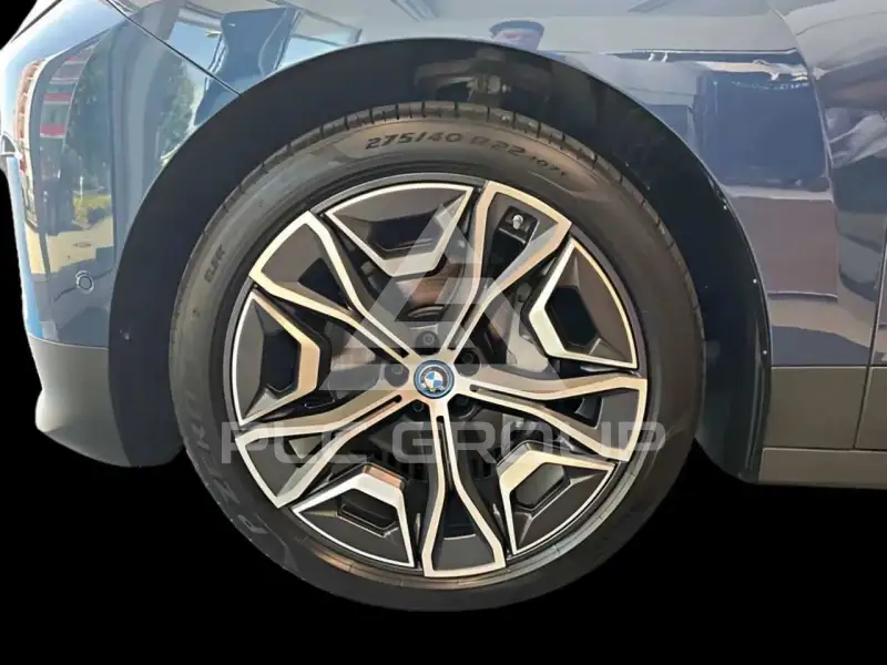 2022 BMW iX