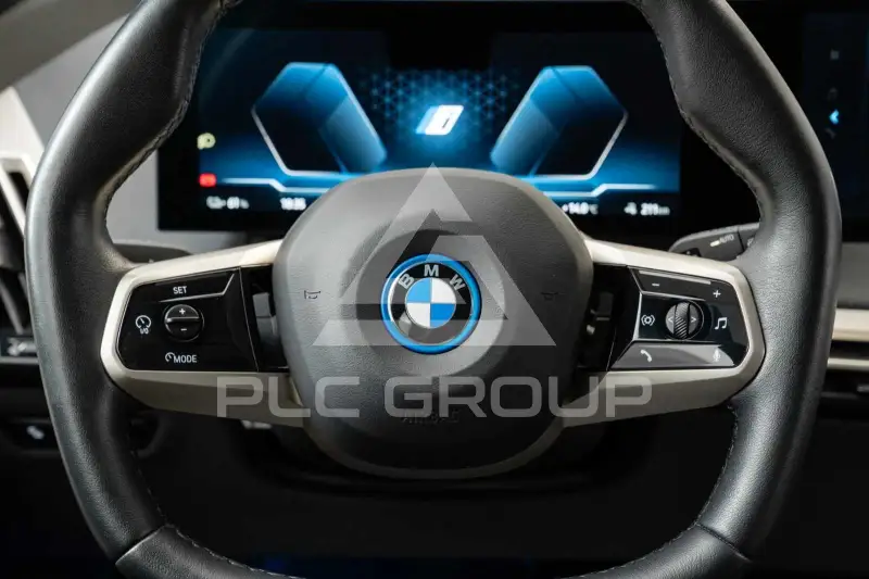 2022 BMW iX