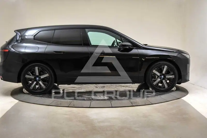 2022 BMW iX