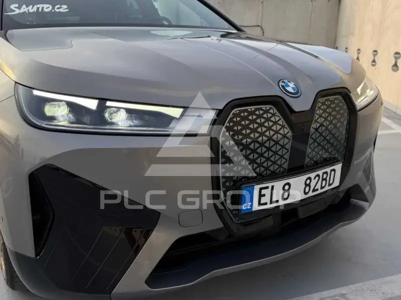 2022 BMW iX