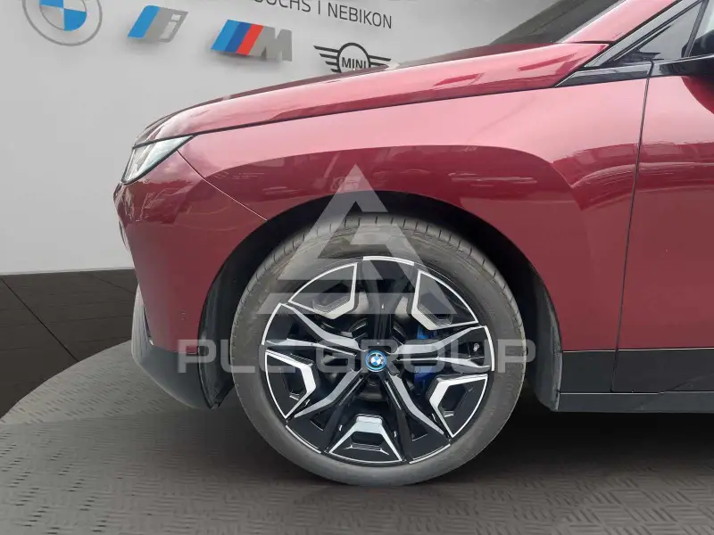 2022 BMW iX