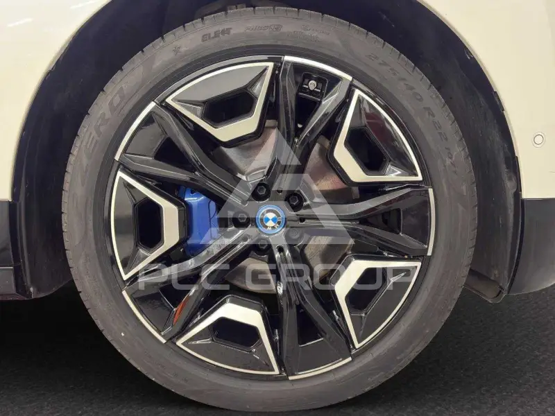 2022 BMW iX