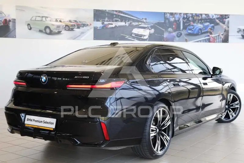 2022 BMW I7