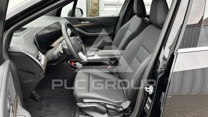 2022 BMW 218