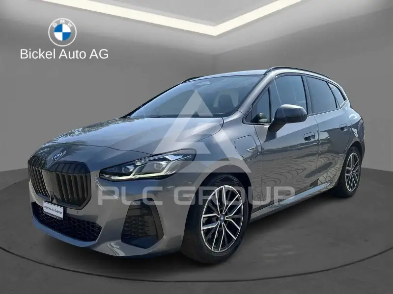 2022 BMW 218
