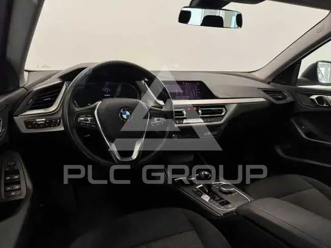 2022 BMW 218