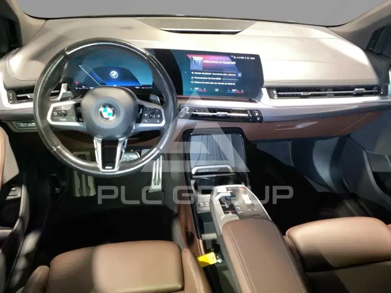 2022 BMW 218