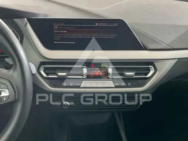 2022 BMW 218