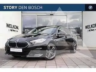 2022 BMW 218