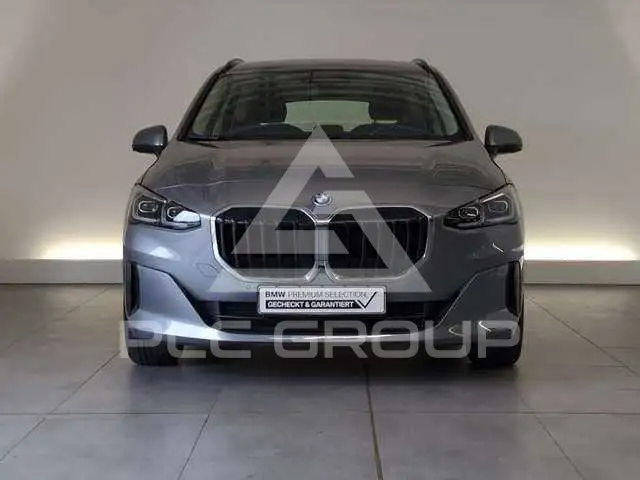 2022 BMW 218