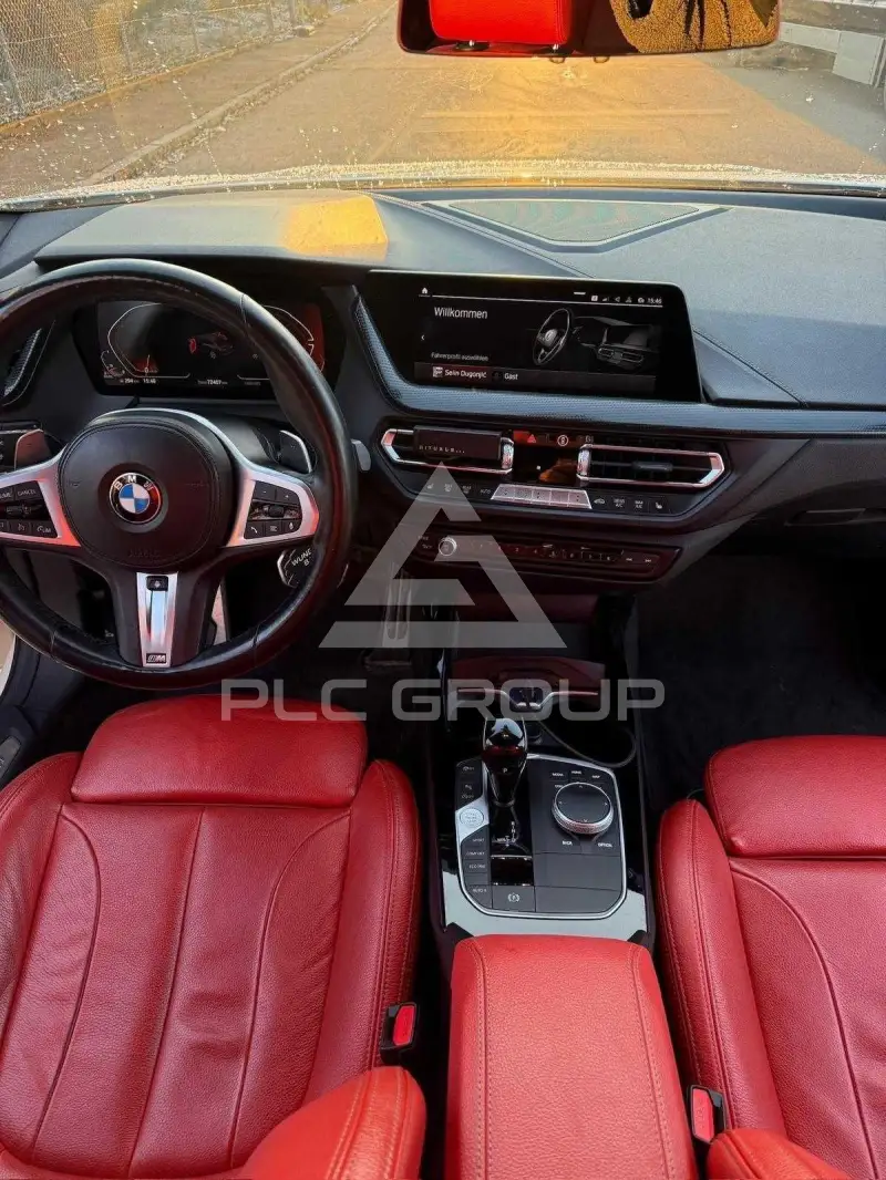 2022 BMW 218