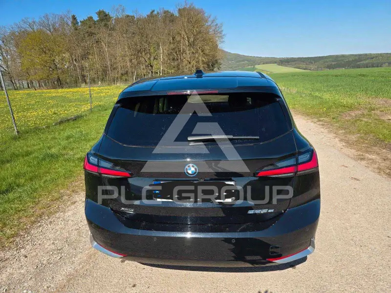 2022 BMW 218