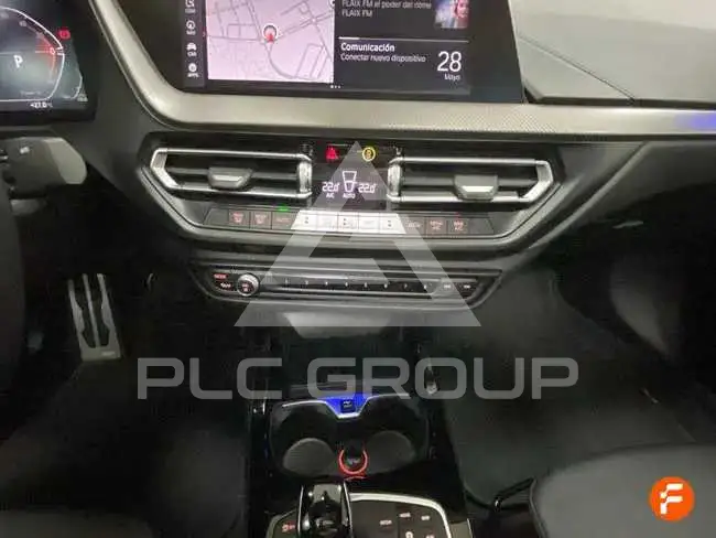 2022 BMW 218