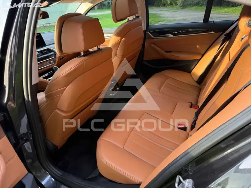 2022 BMW 218