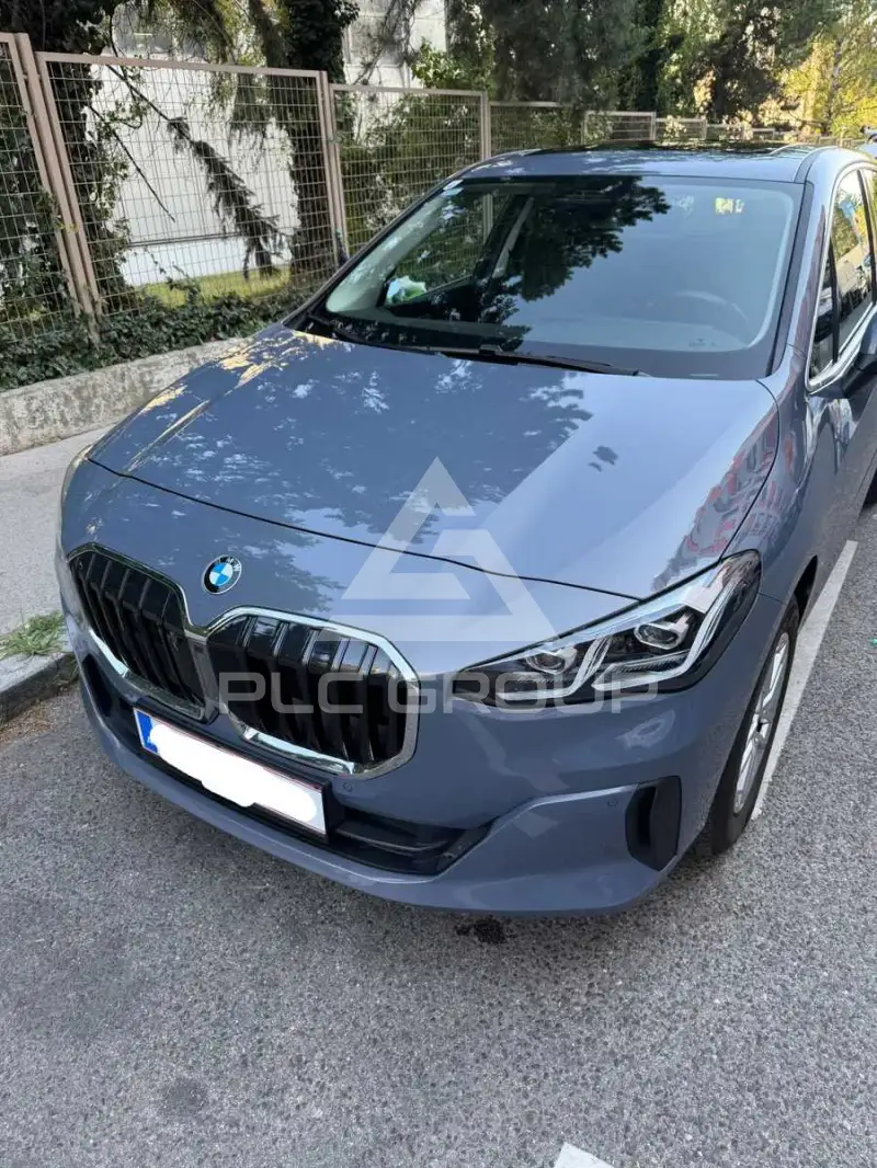 2022 BMW 218