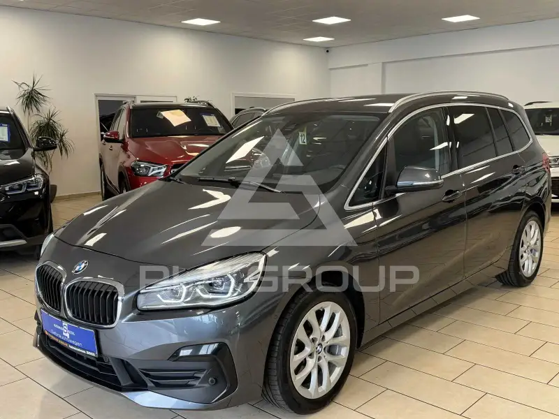 2022 BMW 218