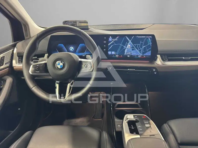 2022 BMW 218