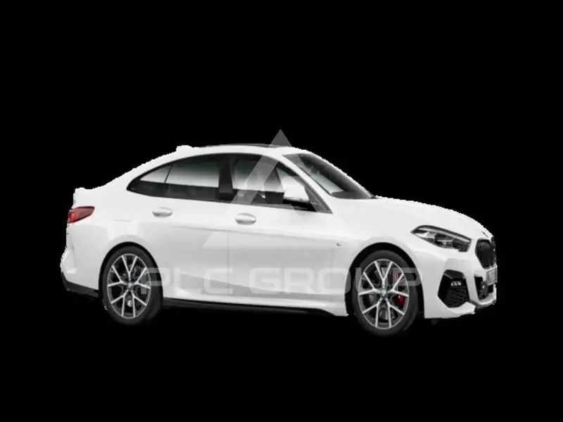2022 BMW 218