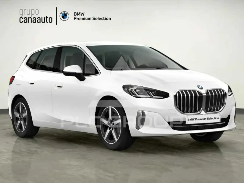 2022 BMW 218