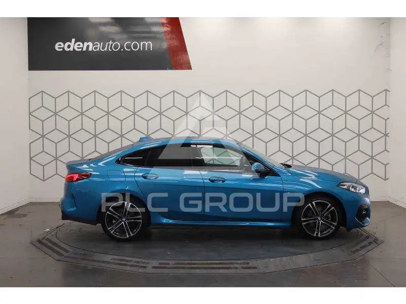 2022 BMW 218