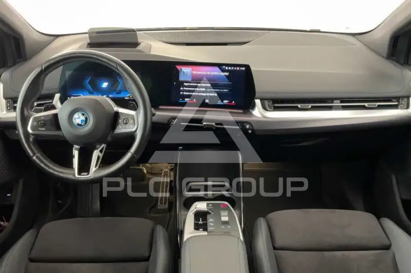 2022 BMW 218