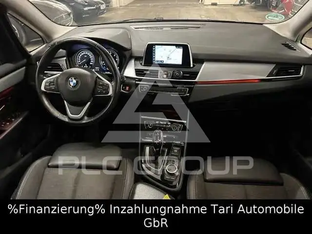 2022 BMW 218
