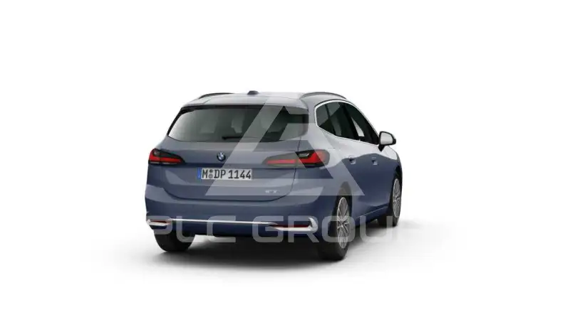 2022 BMW 218