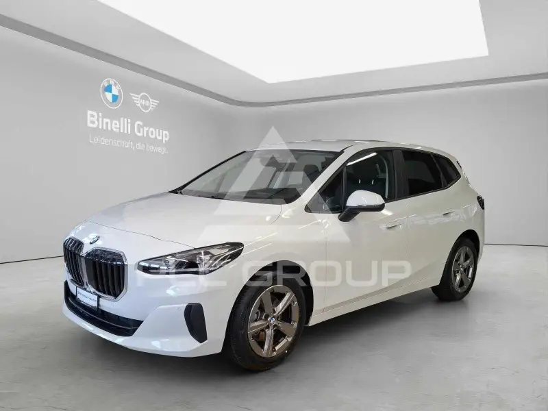2022 BMW 218