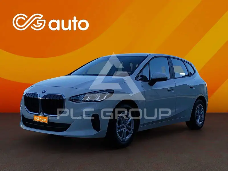 2022 BMW 218