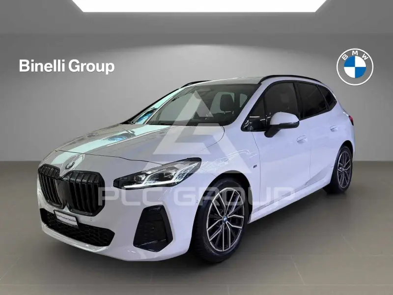 2022 BMW 218