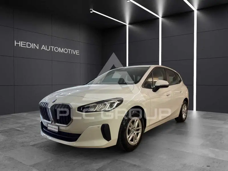 2022 BMW 218