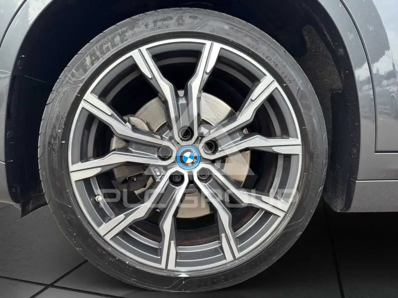 2022 BMW 218