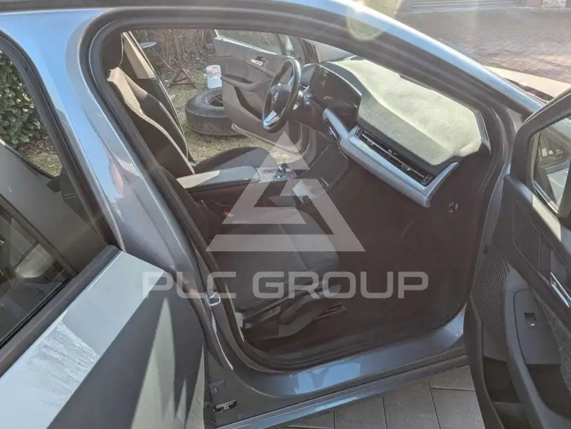 2022 BMW 218