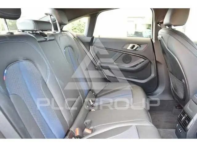 2022 BMW 218