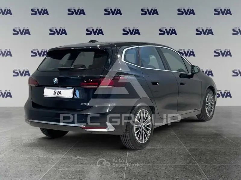 2022 BMW 218