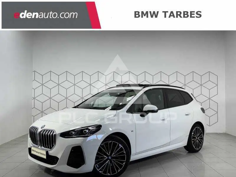 2022 BMW 218