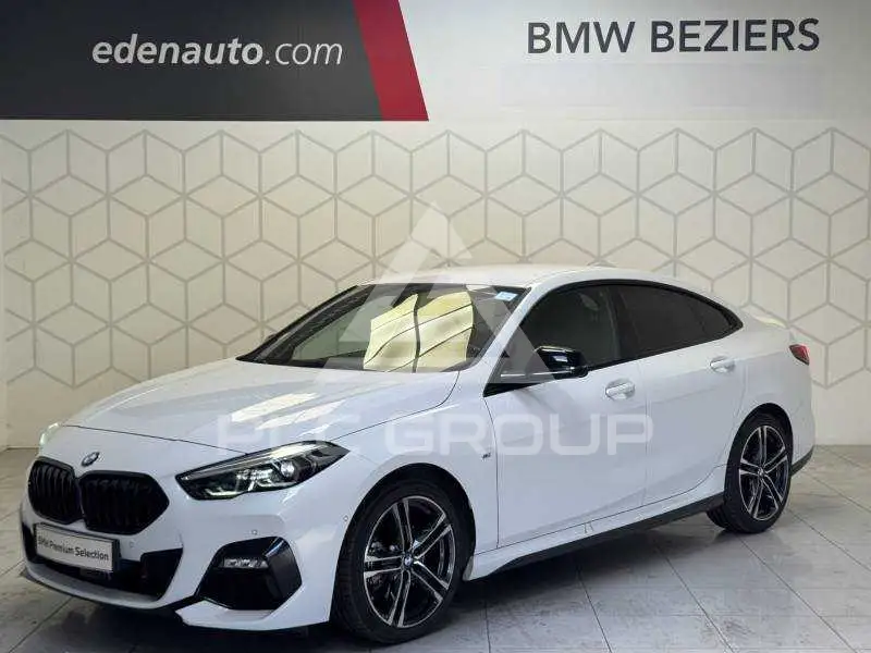 2022 BMW 218