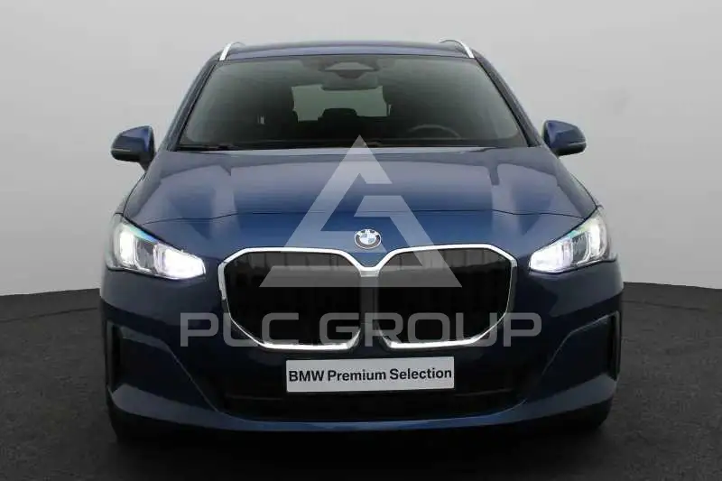 2022 BMW 218