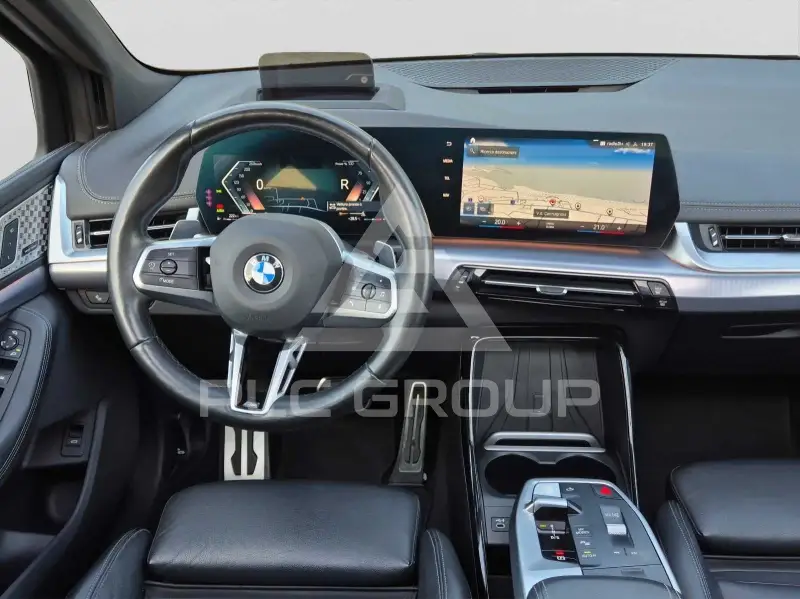 2022 BMW 218