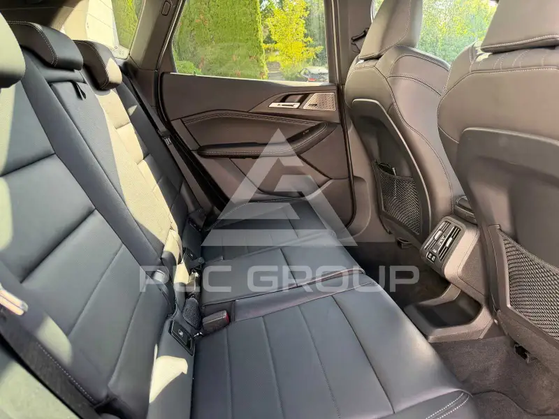 2022 BMW 218