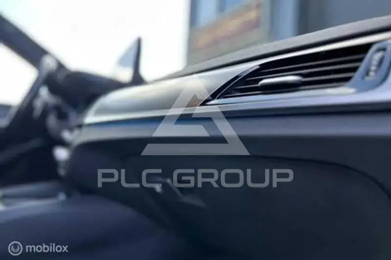2022 BMW 523