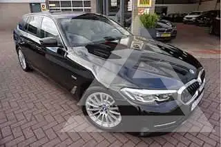 2022 BMW 523