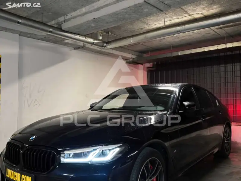 2022 BMW 523