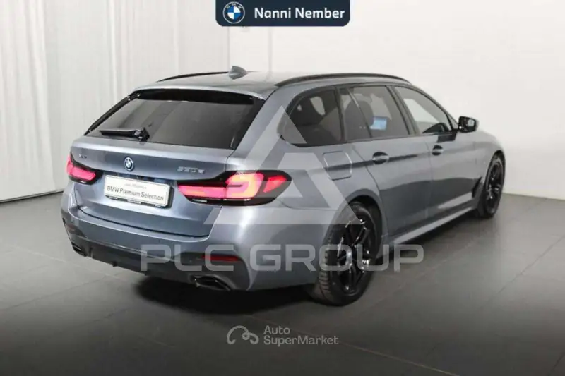 2022 BMW 523