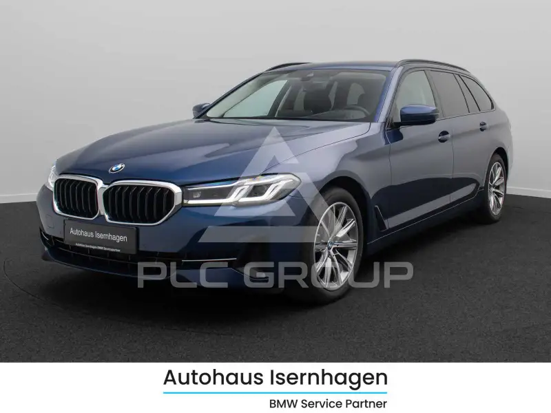2022 BMW 523