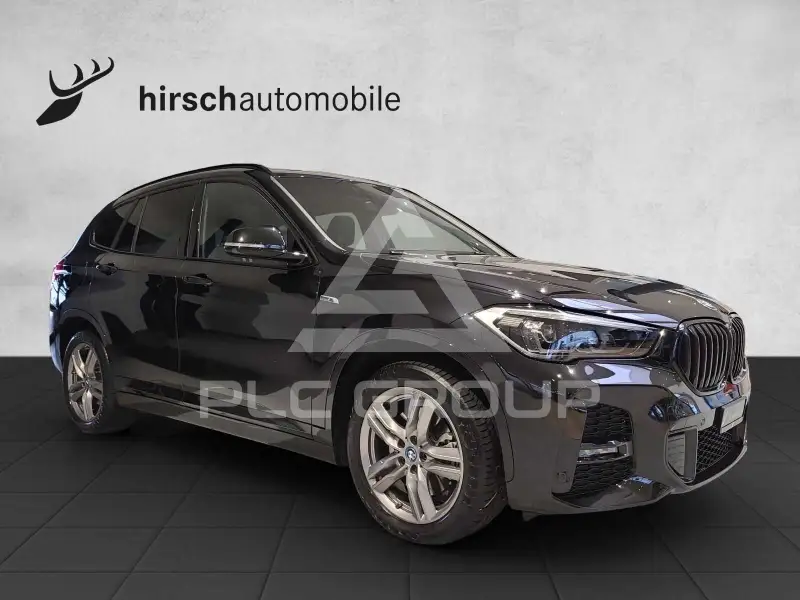 2022 BMW 523